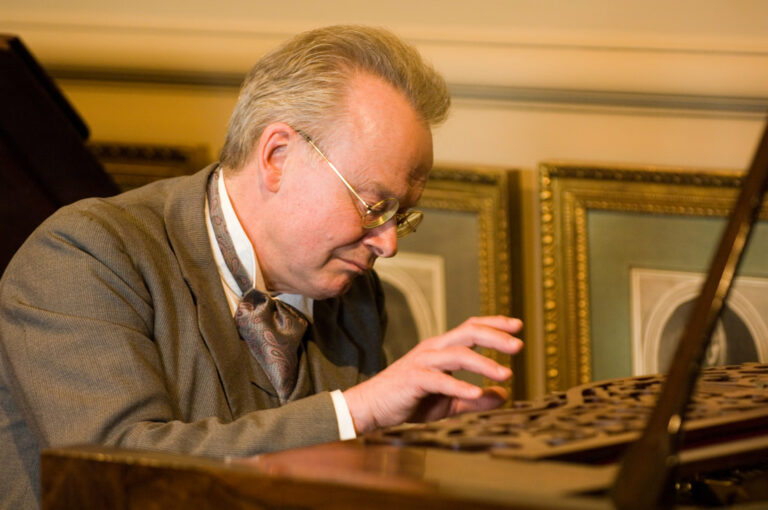 David Owen Norris at the Broadwood piano